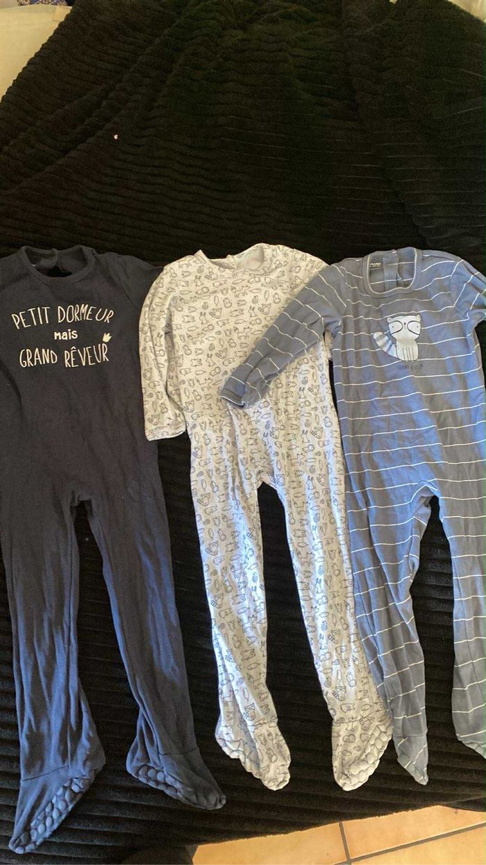 Lots 3 pyjamas