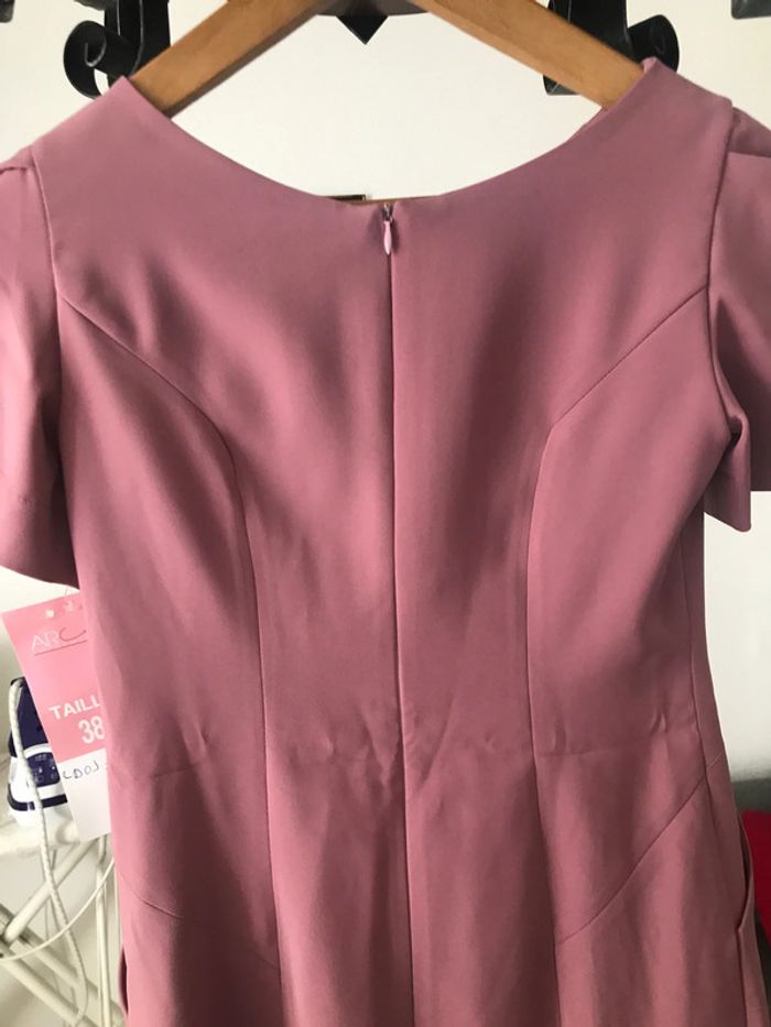 Robe tailleur rose pastel - photo numéro 4