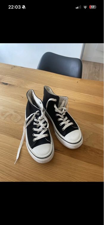 Baskets noires