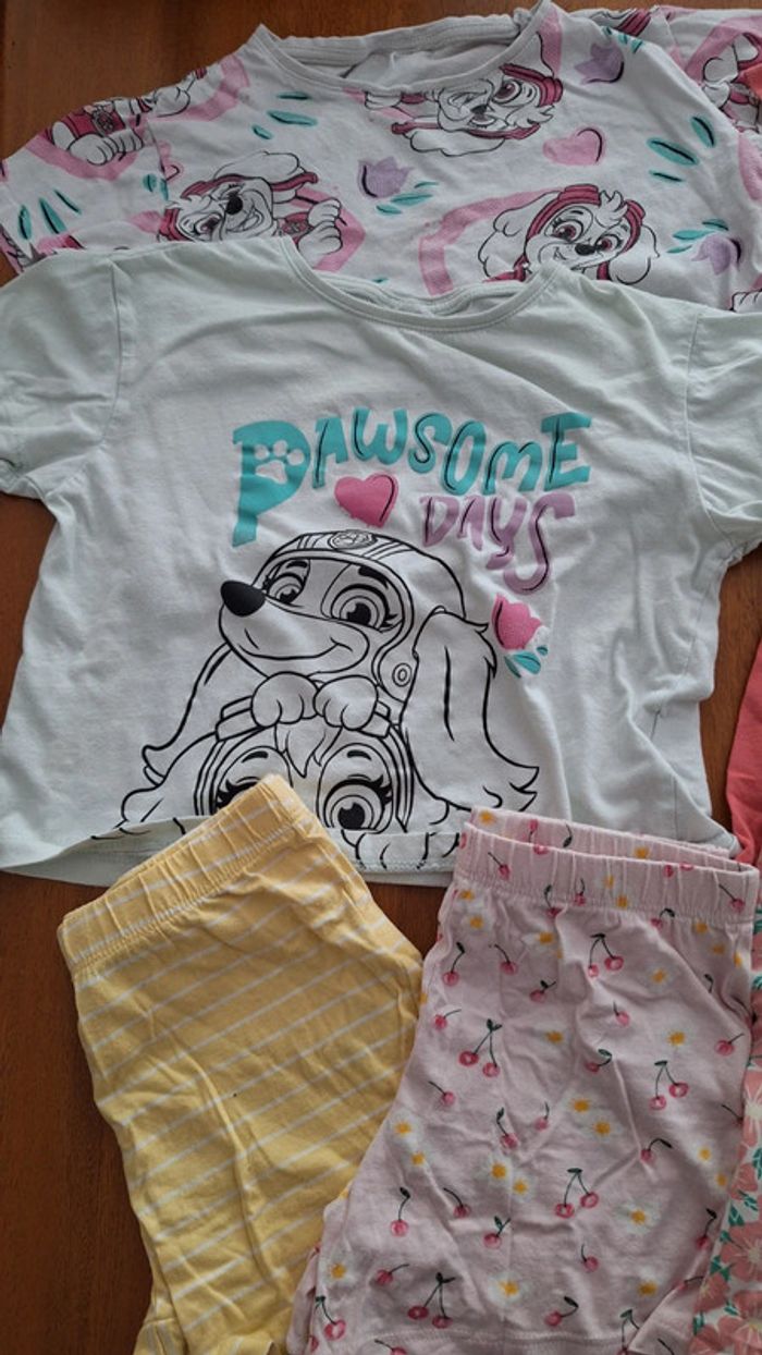 Lot 3 taille 5 ans - photo numéro 2