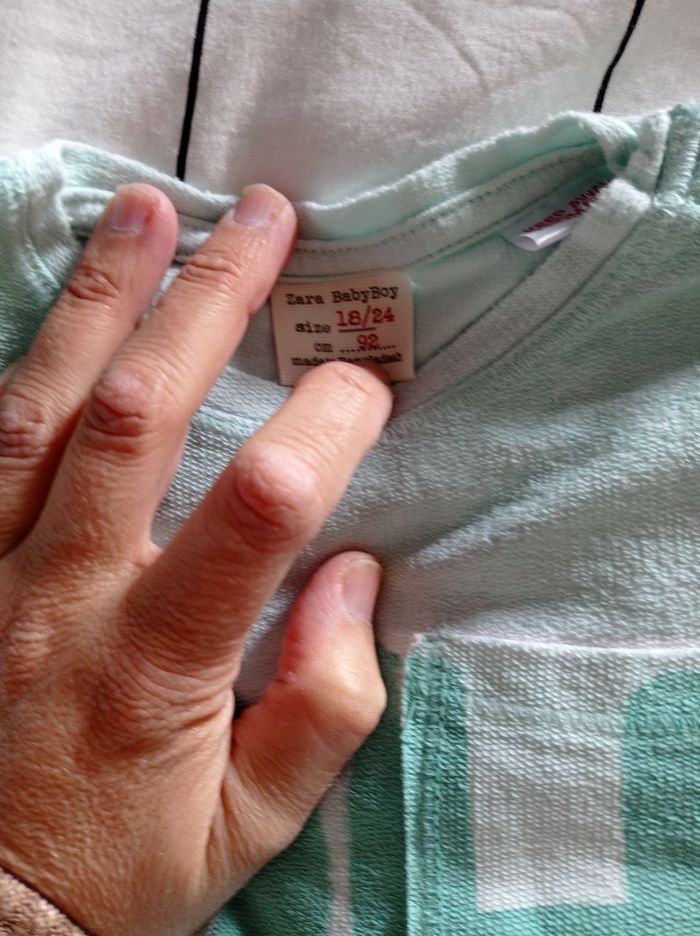 Tee shirt Zara - photo numéro 2