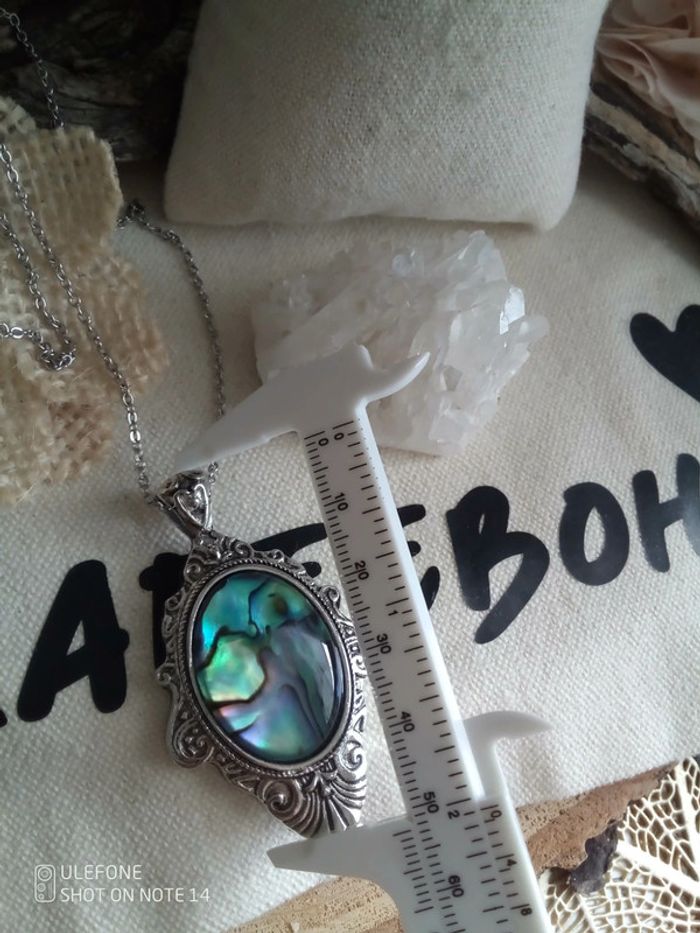 Collier argenté en coquilles d'ormeaux - photo numéro 2