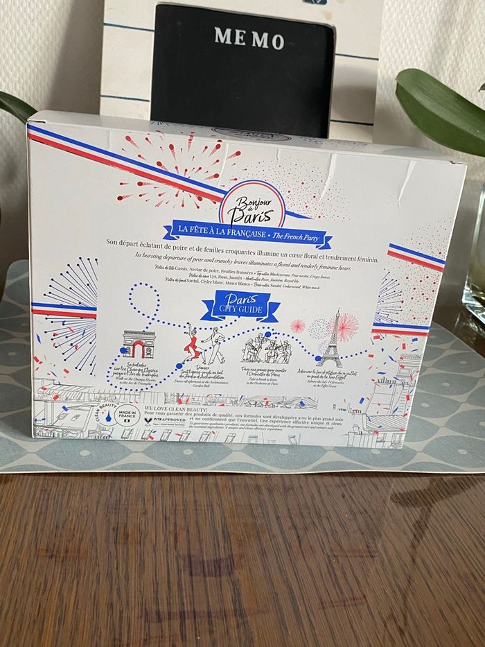 Coffret cadeau : bonjour de Paris - photo numéro 2