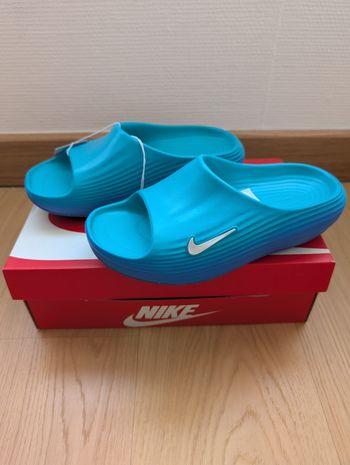  Nike react rejuven 8 slide - taille 40 - neuve 