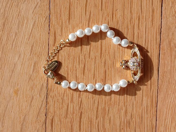 bracelet Wivienne Westood perle crème or