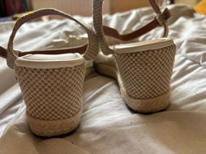 👡 Sandales compensées 👡 - photo numéro 5