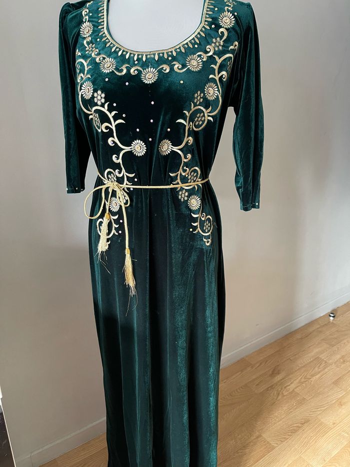 Robe caftan en velours - photo numéro 7