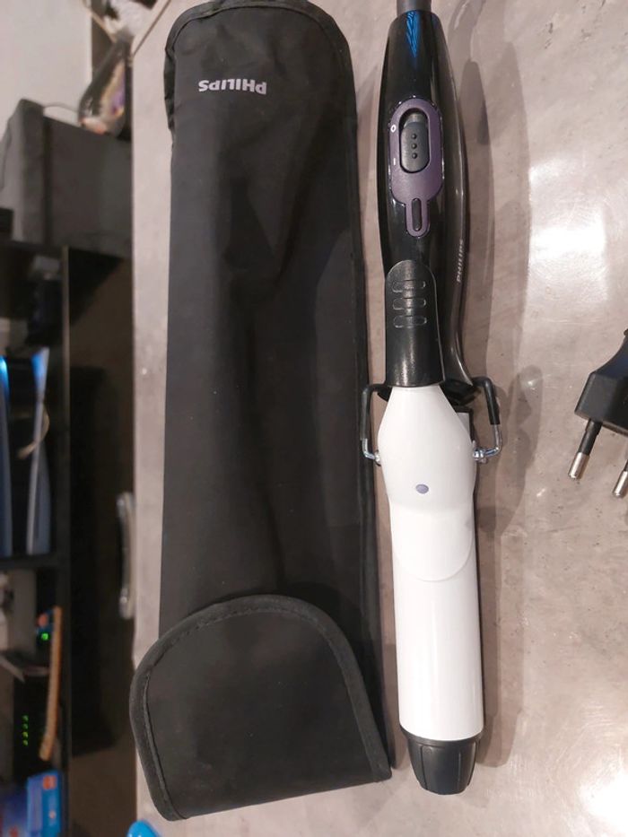Fer à boucler Philips 3cm avec sa pochette très bon état