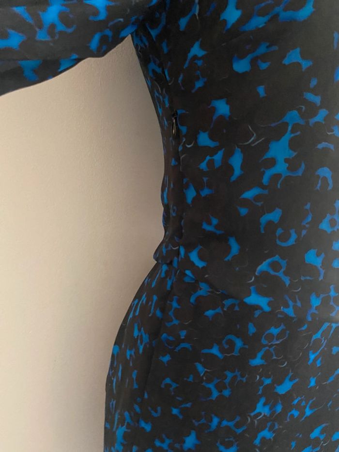 Magnifique robe satiné IKKS - photo numéro 2