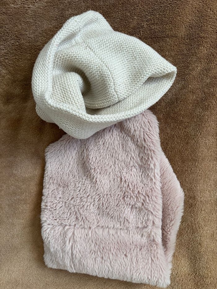 2 caches cou fille - photo numéro 2