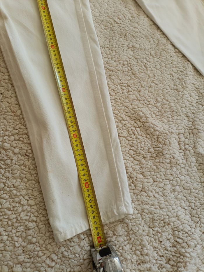 Fabriqué en 96, piece vintage authentique jean Levi's 521 blanc vintage 90s made in USA tapered - photo numéro 8