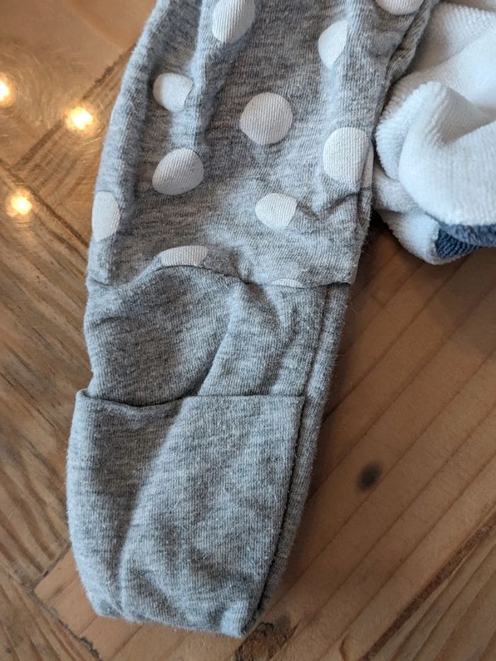 Ensemble pyjamas bébé 6 mois - photo numéro 9