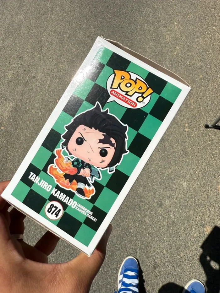 Funko Pop Tanjiro Kamado 874 Glow Chase - Demon Slayer - photo numéro 2