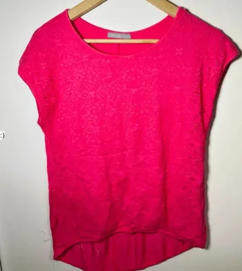 T shirt rose femme taille 42 ou 44 / ligne à suivre