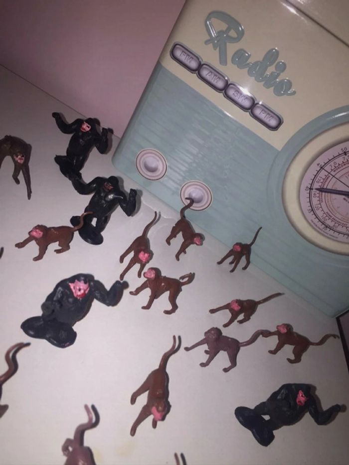 Lot 27 singes 🐵 5€ - photo numéro 6