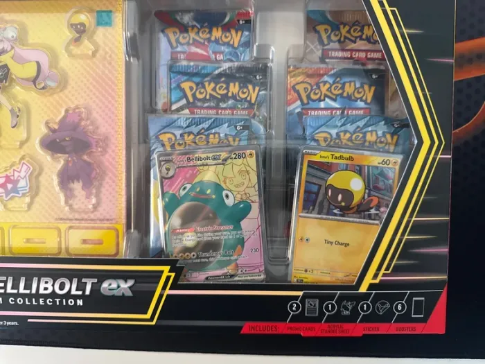 Pokémon TCG: Iono’s Bellibolt ex Premium Collection - English - photo numéro 5