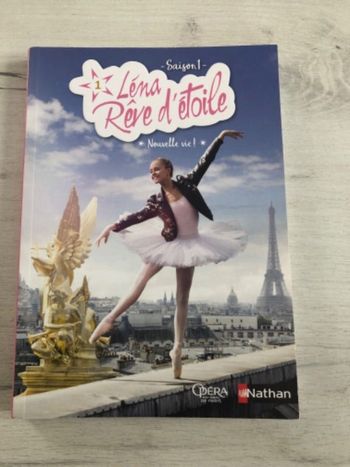 Livre collection « Léna rêve d’étoile »