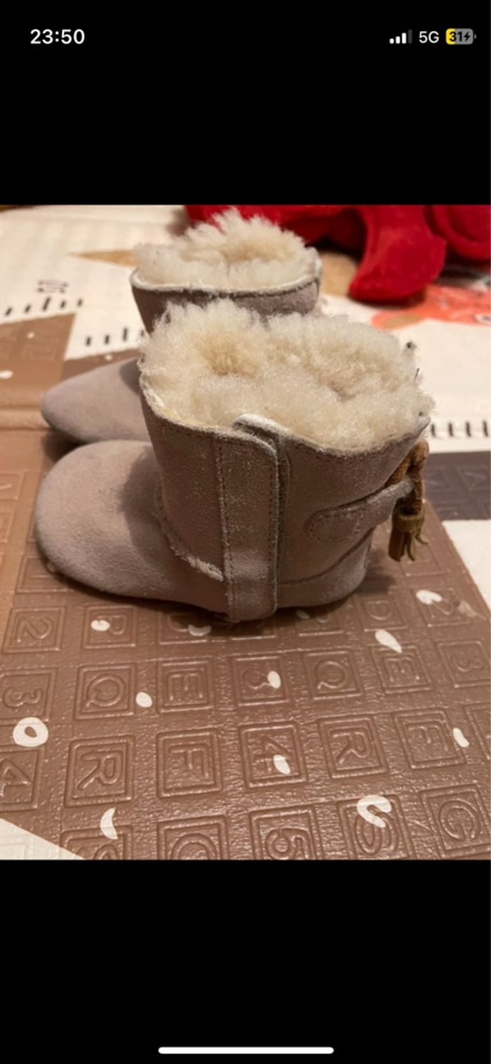 Ugg taille 18 - photo numéro 4