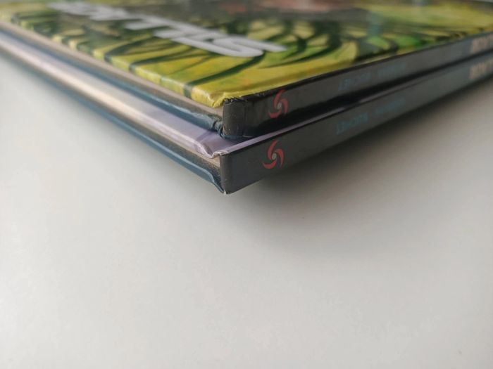 Lot de 2 BD sillage : "collection privée" et " a feu et a cendres" - photo numéro 8