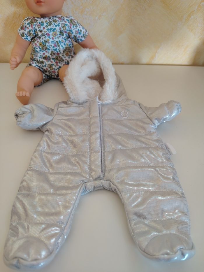 Poupon 30 cm Combinaison argentee