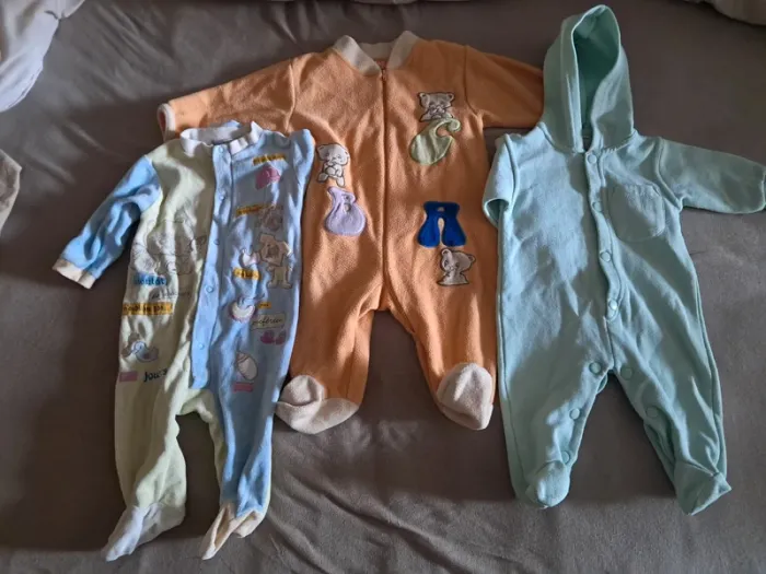 Lot 3 pyjama 6 mois
