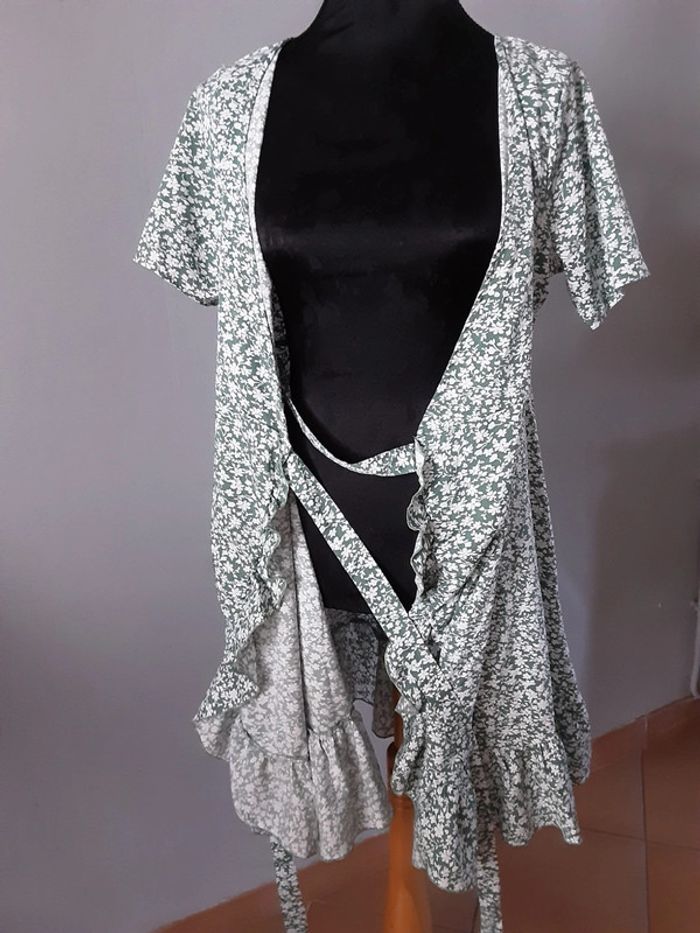 Robe porte-feuille neuve - photo numéro 3