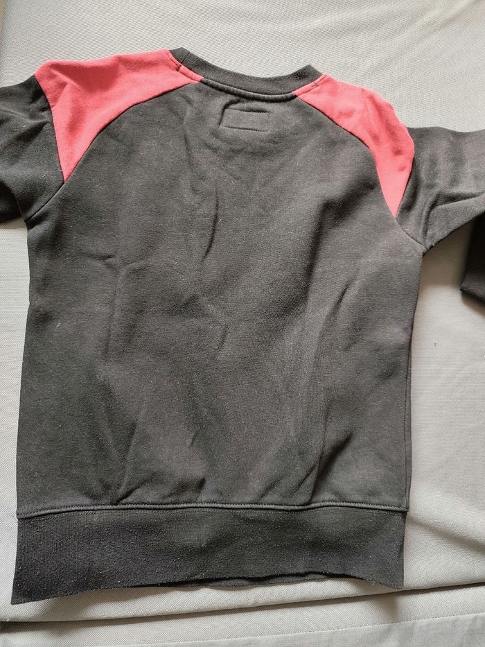 Sweat Jordan 🎮 Taille 8/10 ans - photo numéro 6