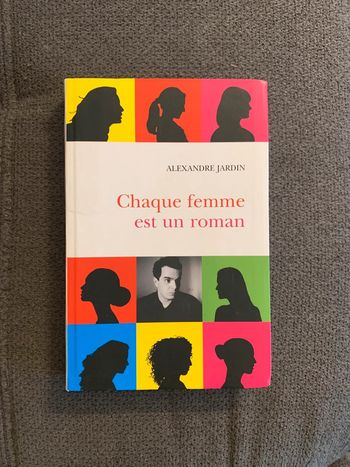 Livre chaque femme est un roman