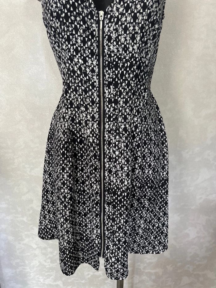 Robe H&M taille S - photo numéro 3