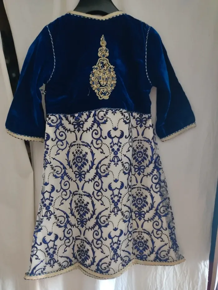Caftan bleu en velours et mousseline pour fille - photo numéro 2