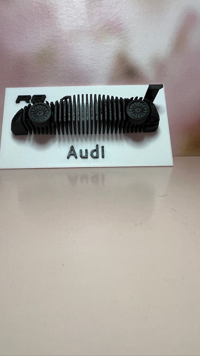 Sculpture Audi R8 - photo numéro 3