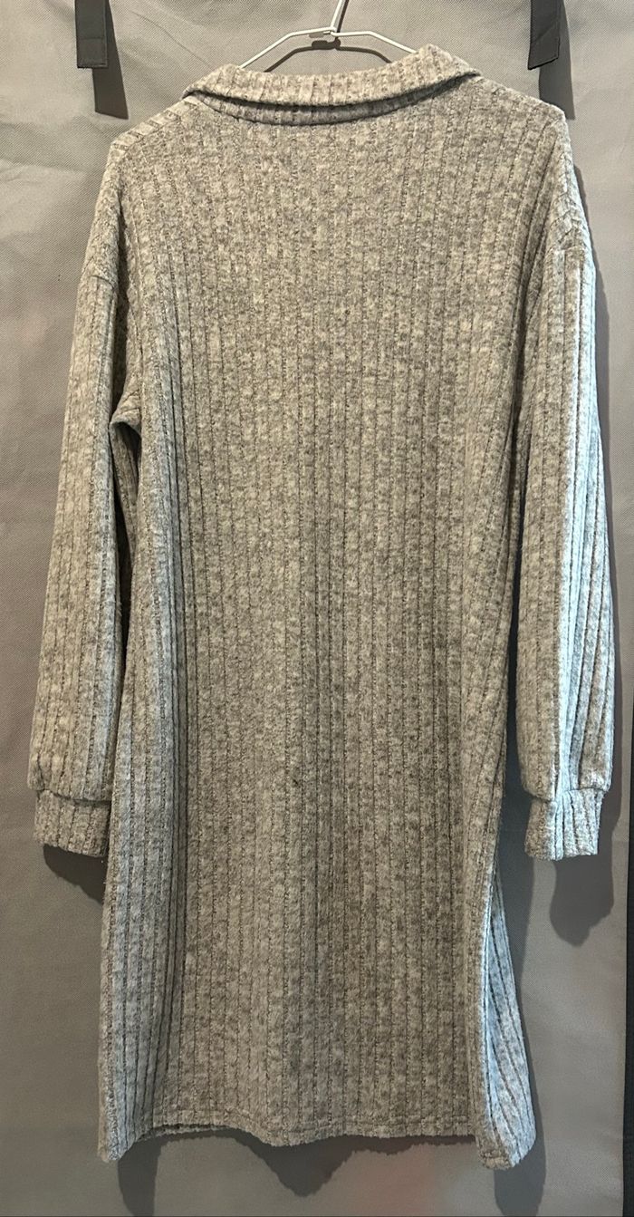Robe pull gris - photo numéro 4