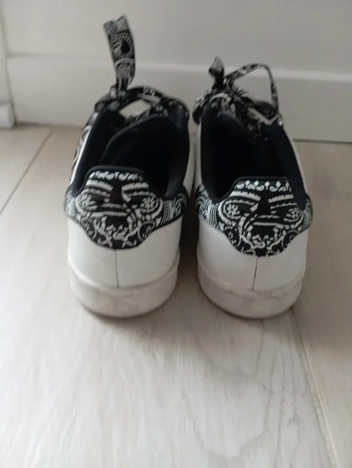 Stan Smith bandana - photo numéro 3