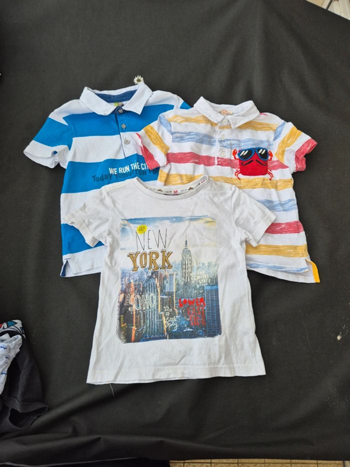 Lot de 3 polos tee-shirt taille 5 ans