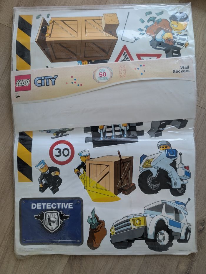 50 stickers muraux Lego city - photo numéro 2
