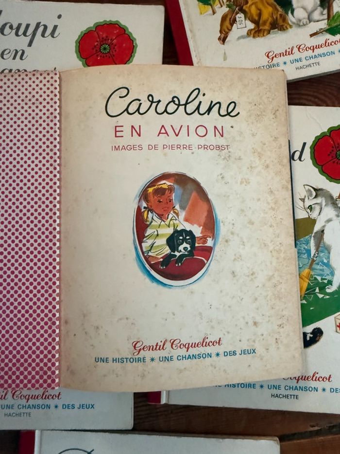 Bord rouge - Lot de 8 livres anciens vintage Caroline Gentil Coquelicot Pierre Probst Hachette - photo numéro 12