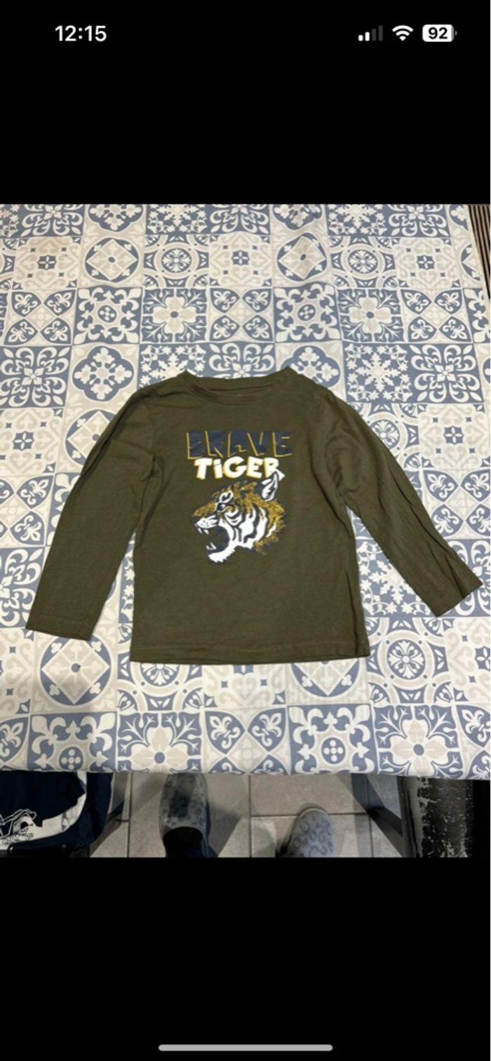 Teeshirt manches longues vert kaki moto tête de tigre 5 ans - photo numéro 2