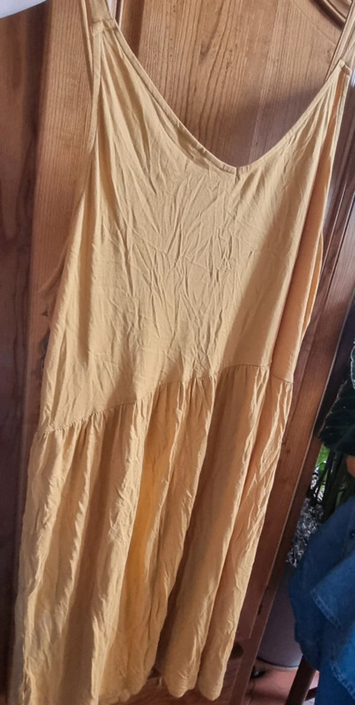 Robe courte jaune kiabi fines bretelles neuve sans étiquette 50 52 jaune - photo numéro 2