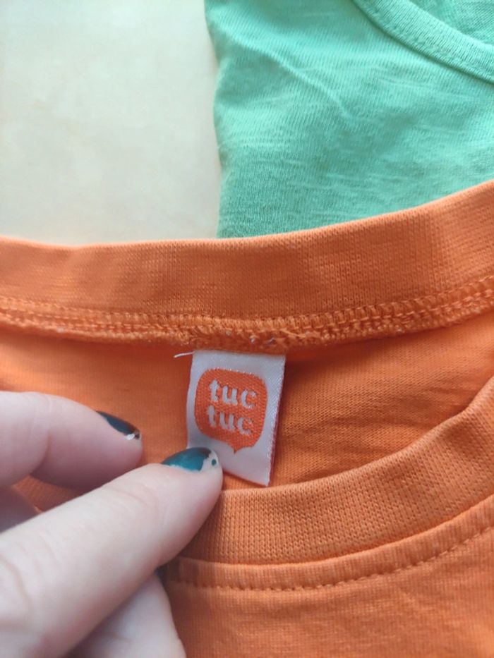 Lot 4 ans : 1 jegging DPAM, 1 t-shirt Tuc Tuc, 1 t-shirt Emoi - photo numéro 4