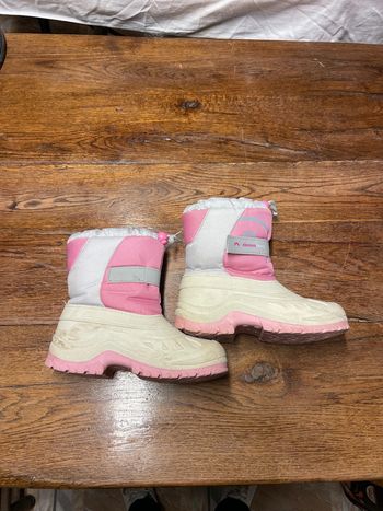 Bottes de ski taille 33/34 gris et roses