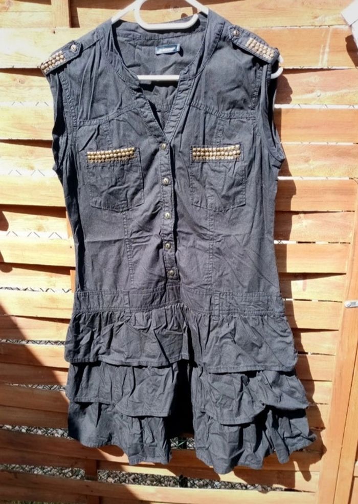 Robe à volant - photo numéro 2