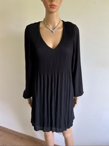 Robe noire plissée à manches longues EDJI taille 36 comme neuve
