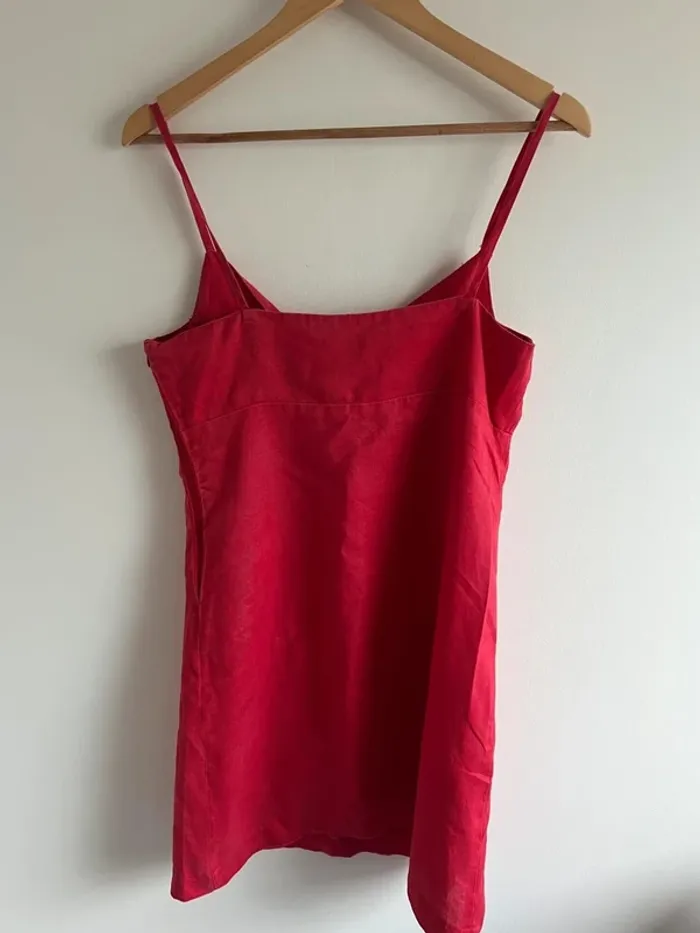 Robe Zara rouge lin - photo numéro 4