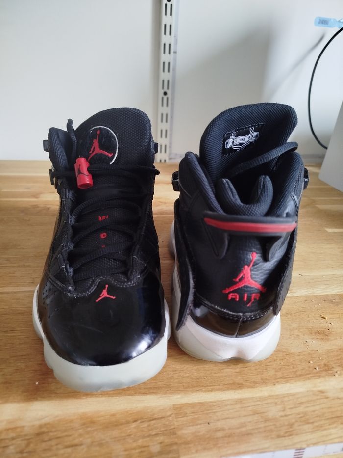 Basket Nike Jordan 6 Rings rouge et noir - photo numéro 3