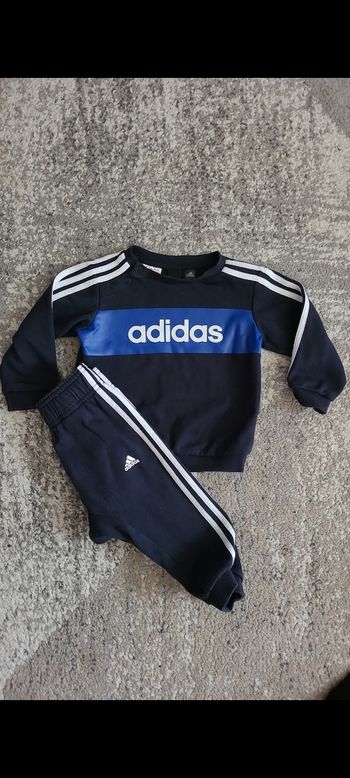 Enssemble Adidas 9-12 mois