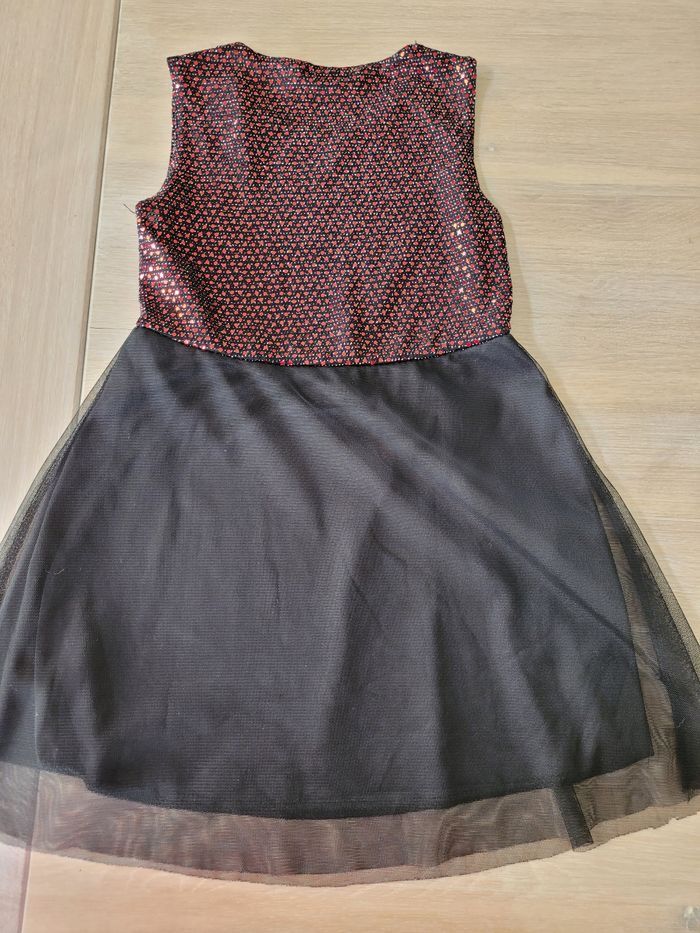 Robe à strass