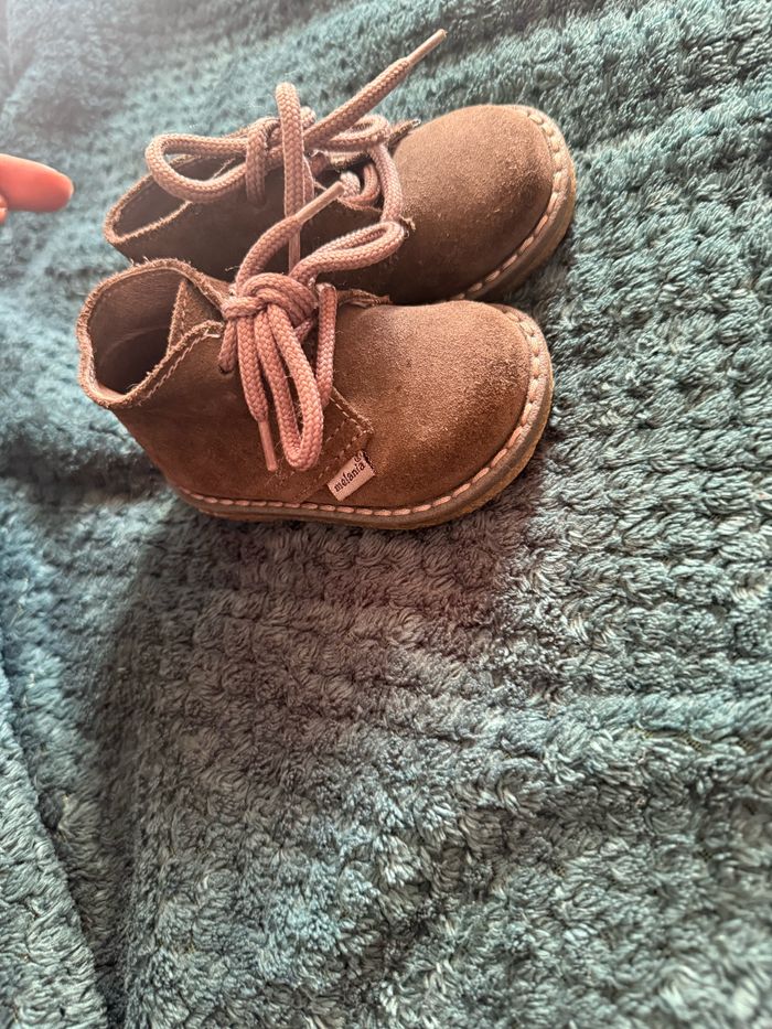 Lot de 2 bottines en daim - photo numéro 3