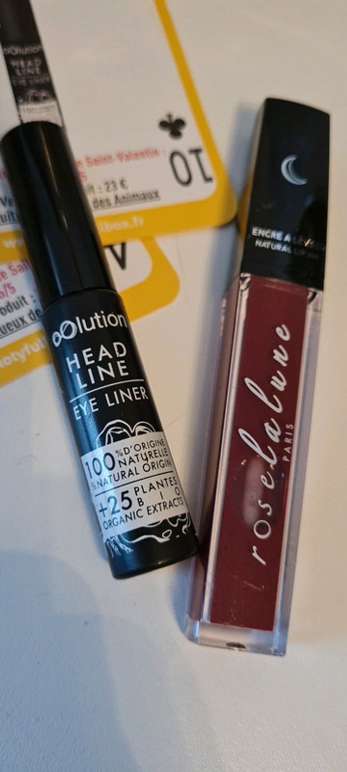 Eye liner et encre à levres - photo numéro 2