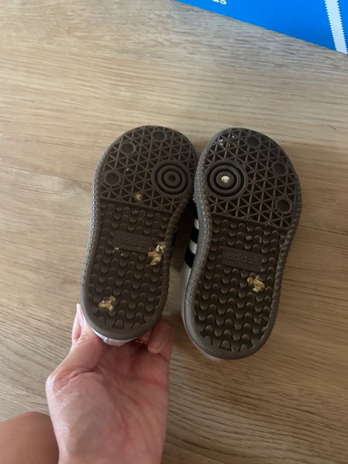 Baskets adidas samba enfant 22 - photo numéro 4