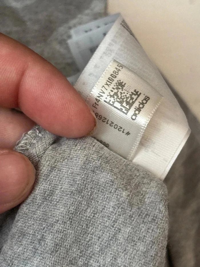 T shirt imprimé taille 38 marque Adidas - photo numéro 8